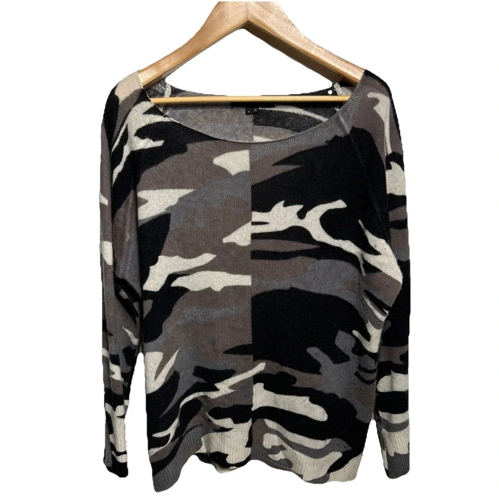Skull Cashmere Camo Sweater Gray Black Beige‎ Women's Size Medium Grunge